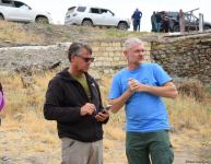 International travelers visit Khudafarin bridge located at Azerbaijan-Iran border (PHOTO)