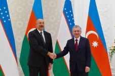 President Ilham Aliyev meets with President of Uzbekistan Shavkat Mirziyoyev in Samarkand (PHOTO/VIDEO)