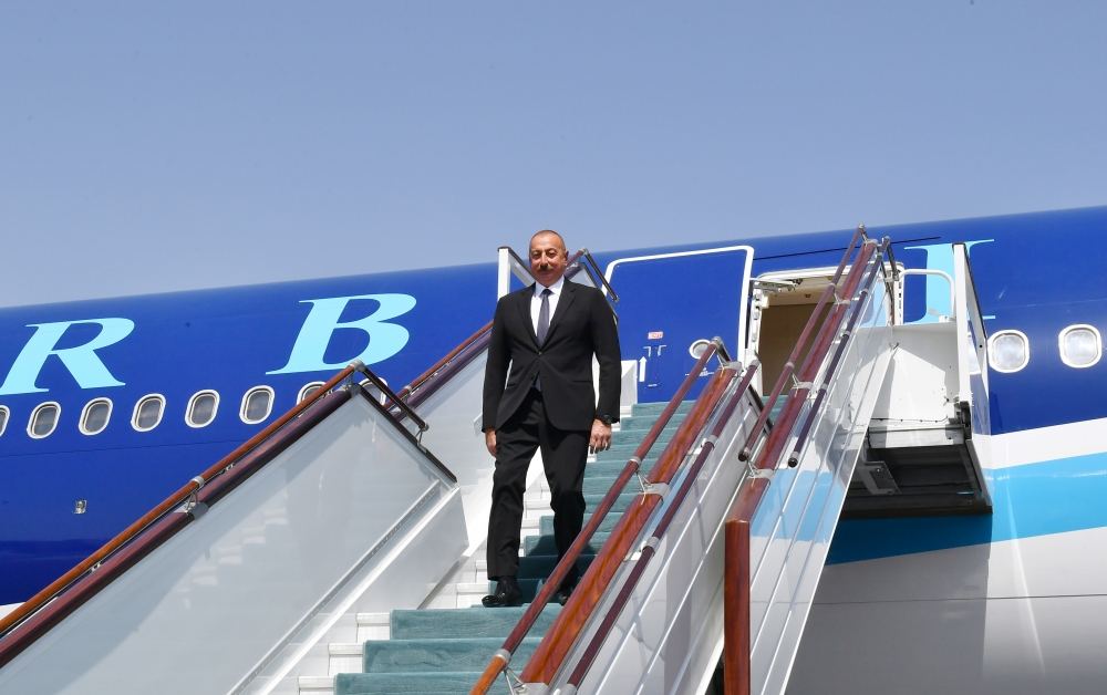 President Ilham Aliyev arrives in Uzbekistan for visit (PHOTO/VIDEO)