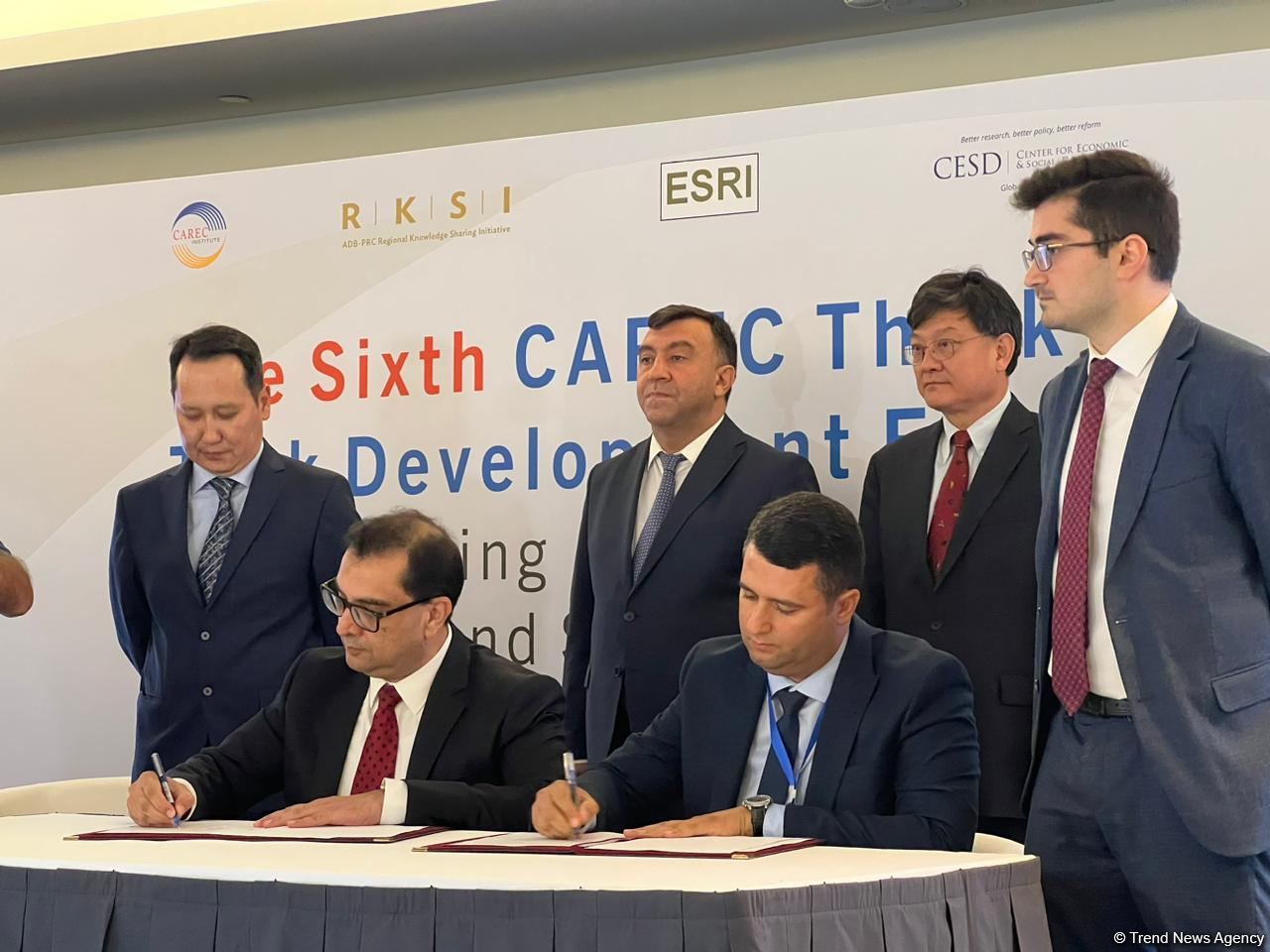 Azerbaijani Research Institute and CAREC sign memorandum of understanding (PHOTO)