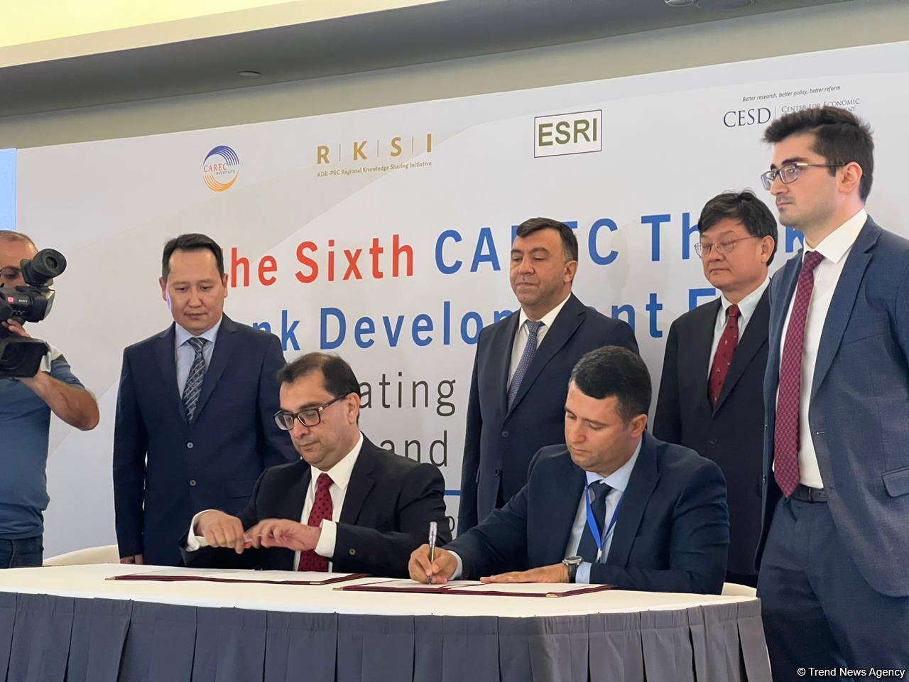Azerbaijani Research Institute and CAREC sign memorandum of understanding (PHOTO)