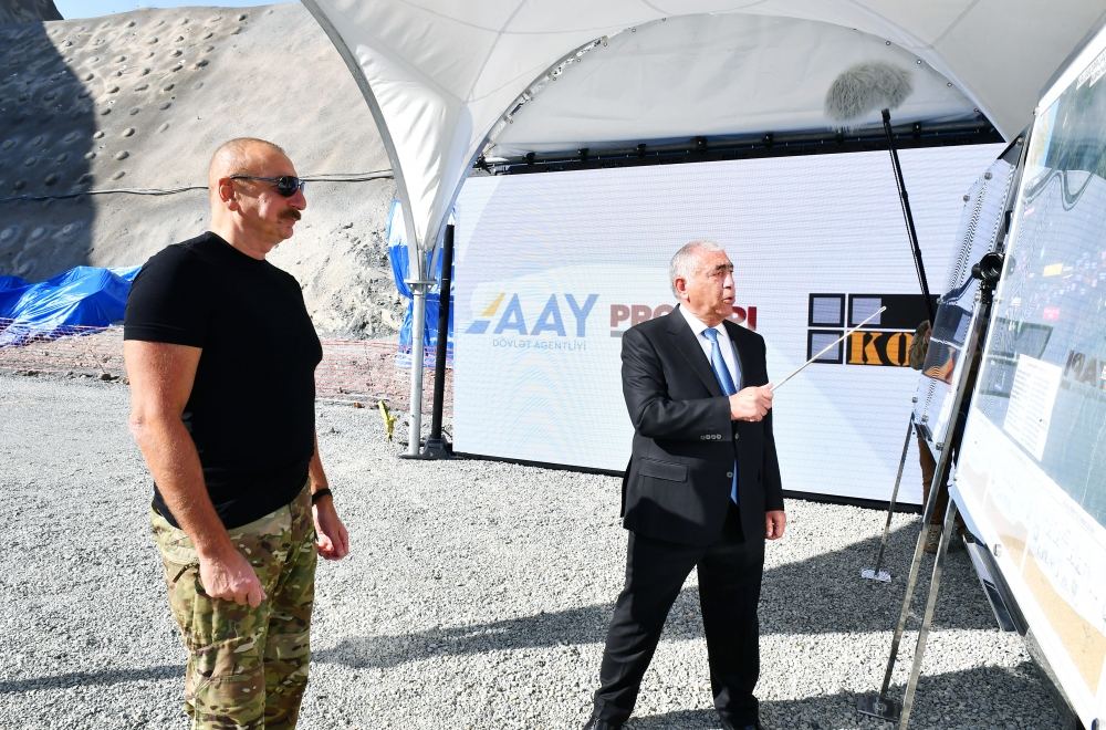 President Ilham Aliyev gets acquainted with tunnel under construction on Kalbajar-Lachin highway (PHOTO/VIDEO)