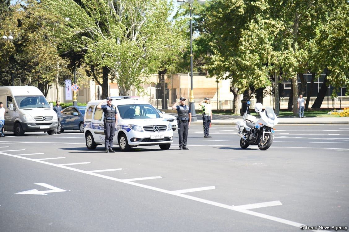 Azerbaijan holds minute of silence on occasion of Remembrance Day (PHOTO/VIDEO)