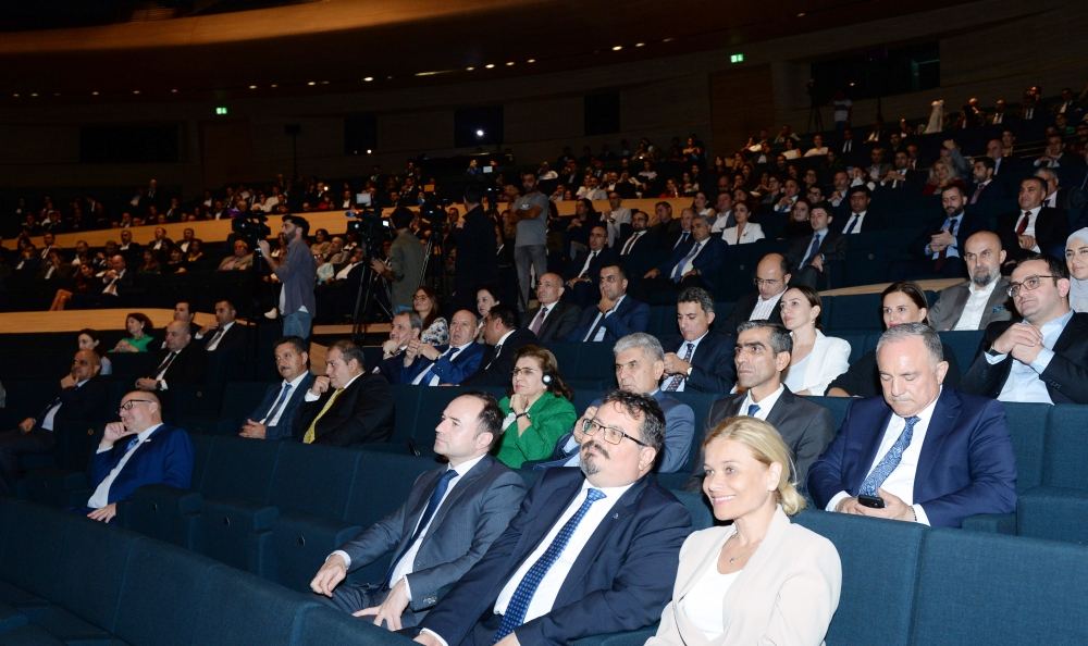 Heydar Aliyev Center hosts premier of “Treasures of the World - Azerbaijan” movie