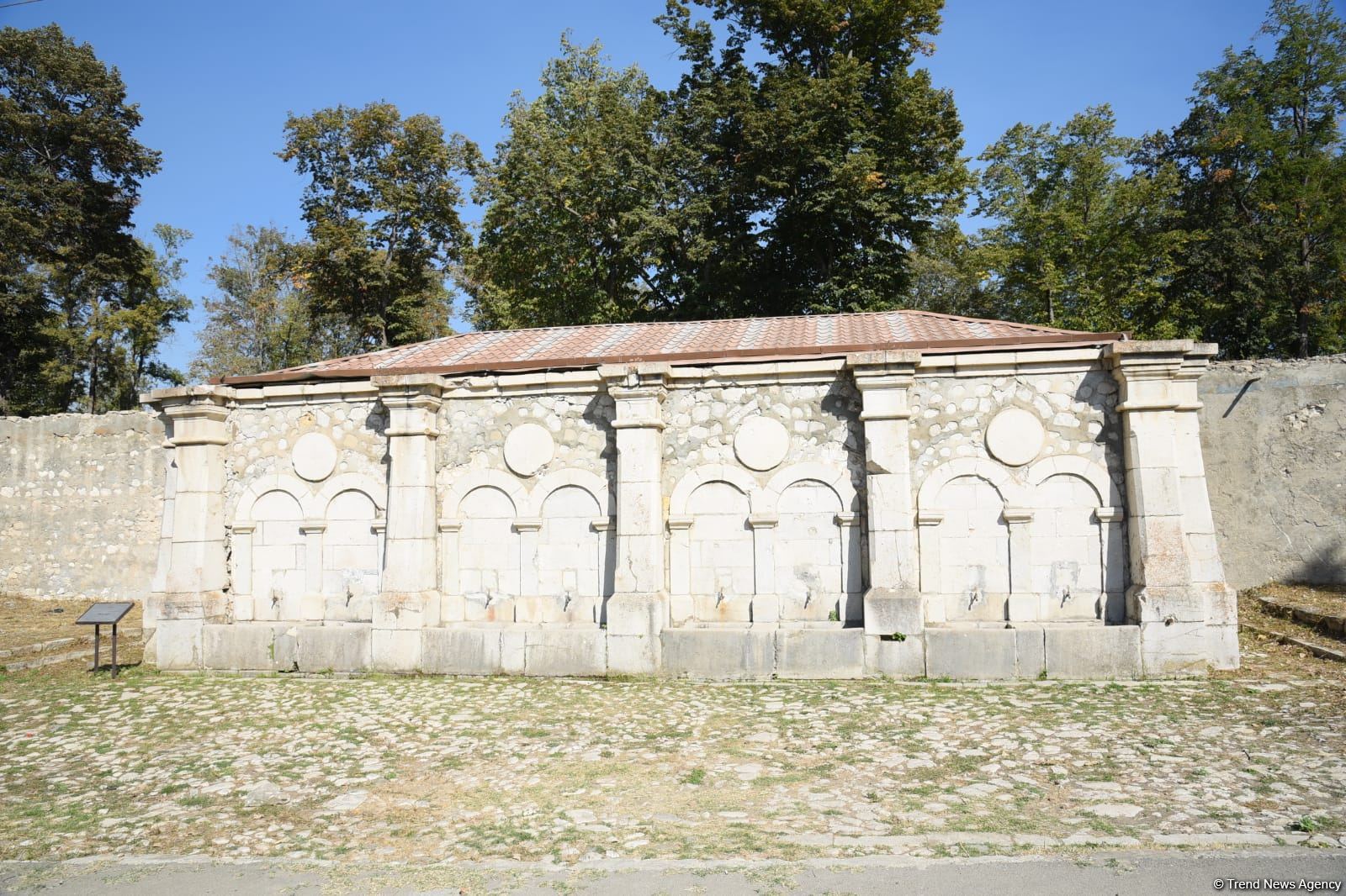 I Forum of Azerbaijani Think Tanks participants visit historic center of Shusha city (PHOTO)