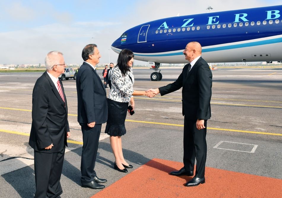 President Ilham Aliyev arrives in Bulgaria for official visit (PHOTO/VIDEO)