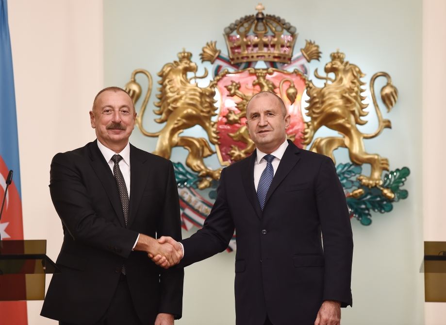 Azerbaijani, Bulgarian presidents make press statements (PHOTO)