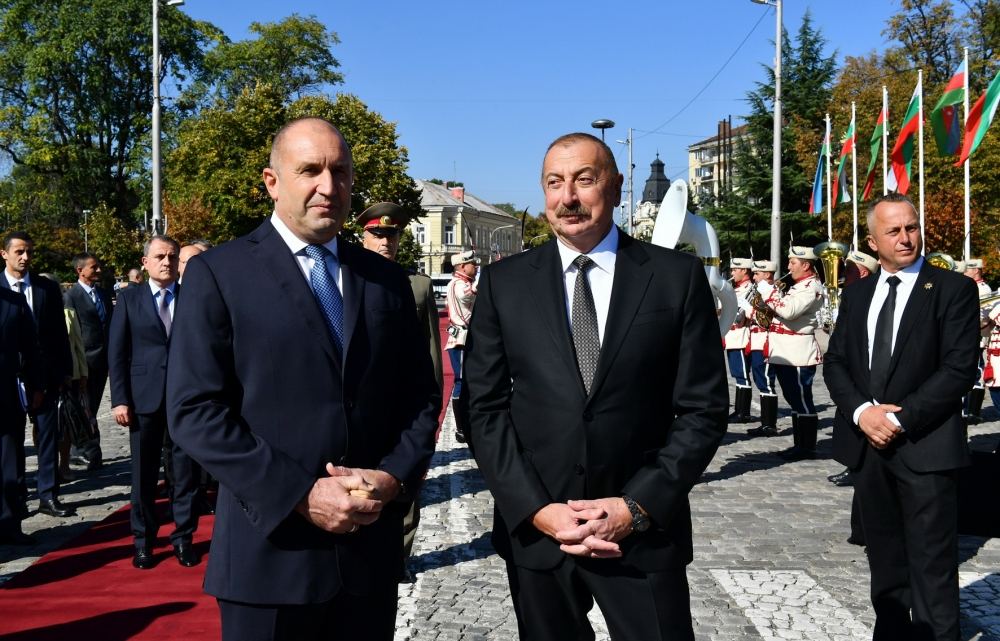 Official welcome ceremony held for President Ilham Aliyev in Sofia (PHOTO/VIDEO)