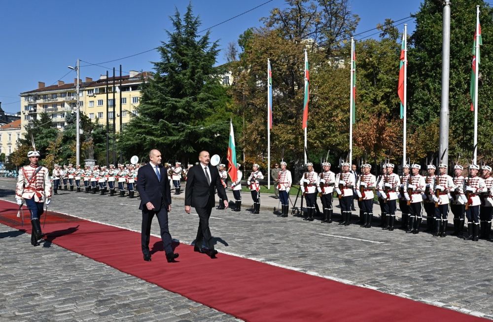 Official welcome ceremony held for President Ilham Aliyev in Sofia (PHOTO/VIDEO)