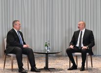 President Ilham Aliyev meets with Prime Minister of Romania in Sofia (PHOTO/VIDEO)