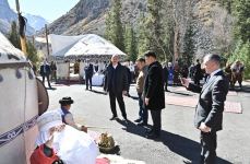 President Ilham Aliyev participates in cultural program at Ala-Archa State Natural Park in Bishkek (PHOTO/VIDEO)