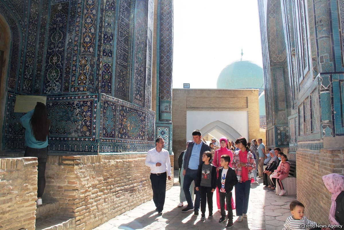 Uzbekistan shares data on number of tourists from Tajikistan for 2M2023