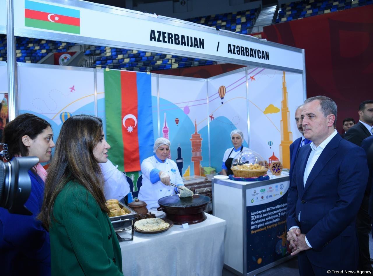 Baku hosting International Charity Fair dedicated to UN Day (PHOTO)