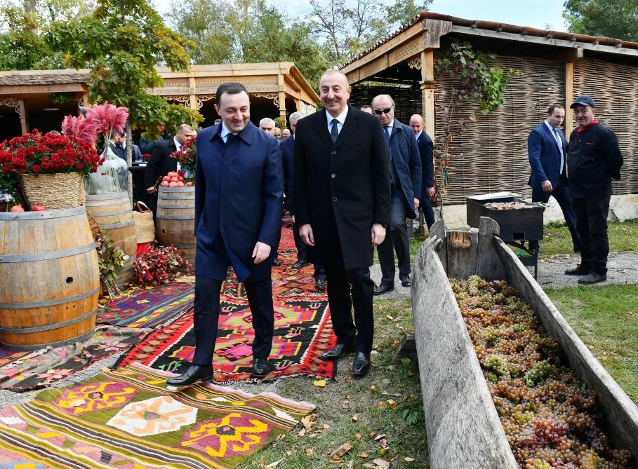 President Ilham Aliyev, Georgian PM Irakli Garibashvili participate in cultural program at Château Mukhrani (PHOTO/VIDEO)