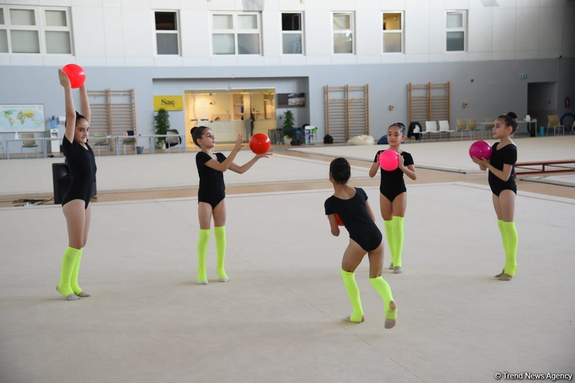 Azerbaijan's National Gymnastics Arena hosting training camps for athletes from Mingachevir (PHOTO)