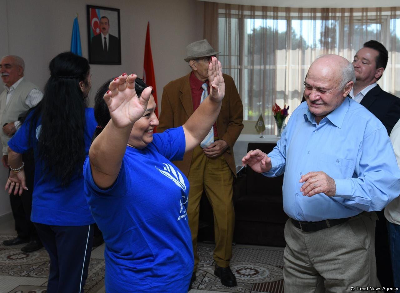 Azerbaijani social center for elderly citizens hosts 'Gymnastics for All' event (PHOTO)