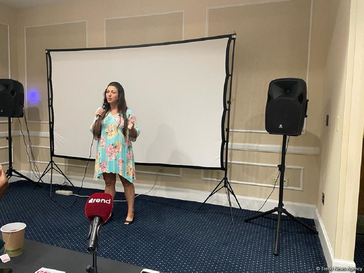 Democrats not to blame for all economic problems, says republican candidate