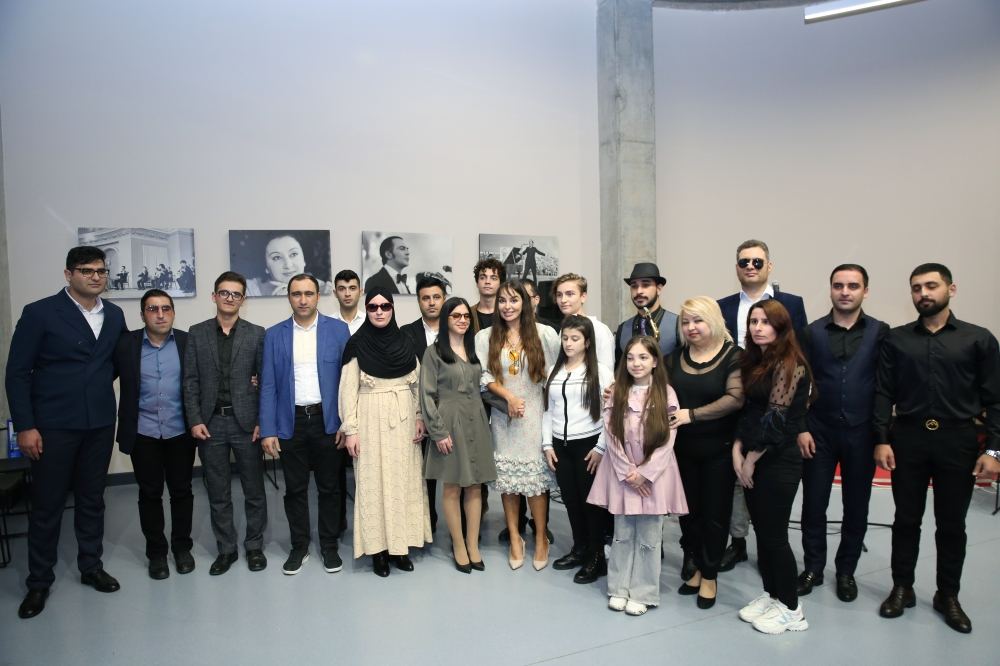 Vice-President of Heydar Aliyev Foundation Leyla Aliyeva visits DOST Center for Inclusive Development and Creativity (PHOTO)