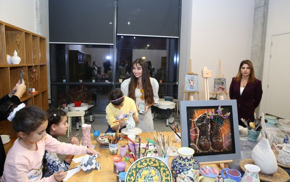 Vice-President of Heydar Aliyev Foundation Leyla Aliyeva visits DOST Center for Inclusive Development and Creativity (PHOTO)