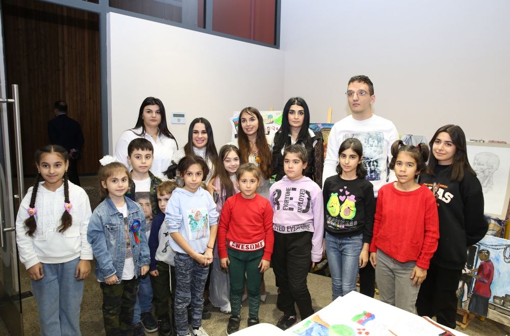 Vice-President of Heydar Aliyev Foundation Leyla Aliyeva visits DOST Center for Inclusive Development and Creativity (PHOTO)