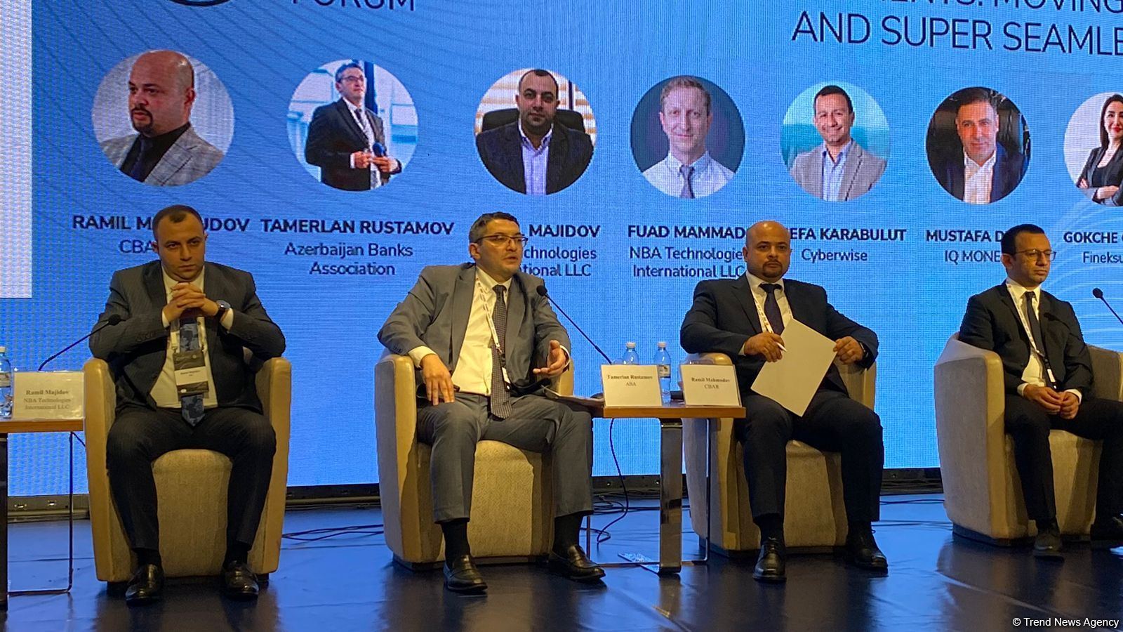 Azerbaijan reveals data on transactions via Apple Pay, Google Pay