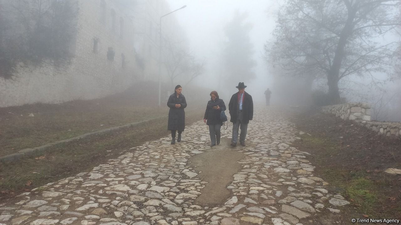 Azerbaijani researchers from Iran visit Shusha (PHOTO)