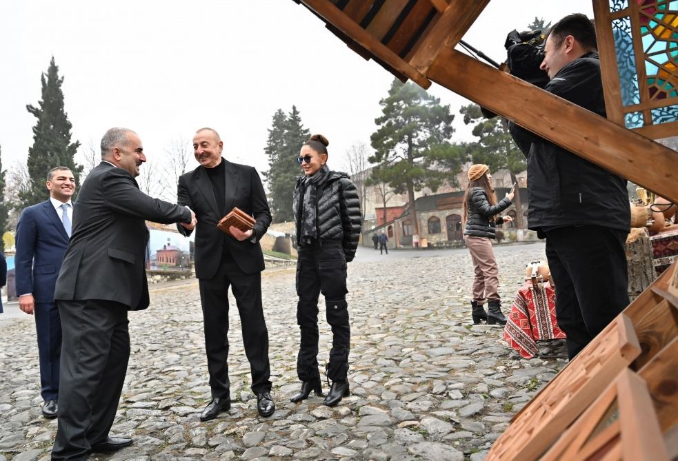 President Ilham Aliyev, First Lady Mehriban Aliyeva view reconstruction work at "Yukhari Bash" National Historical-Architectural Reserve in Shaki (PHOTO/VIDEO)