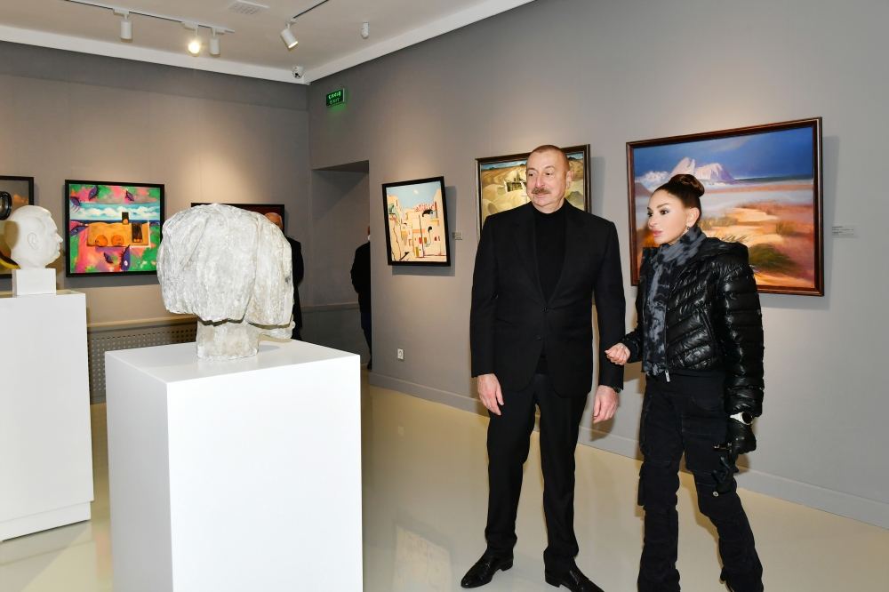 President Ilham Aliyev, First Lady Mehriban Aliyeva view reconstruction work at "Yukhari Bash" National Historical-Architectural Reserve in Shaki (PHOTO/VIDEO)