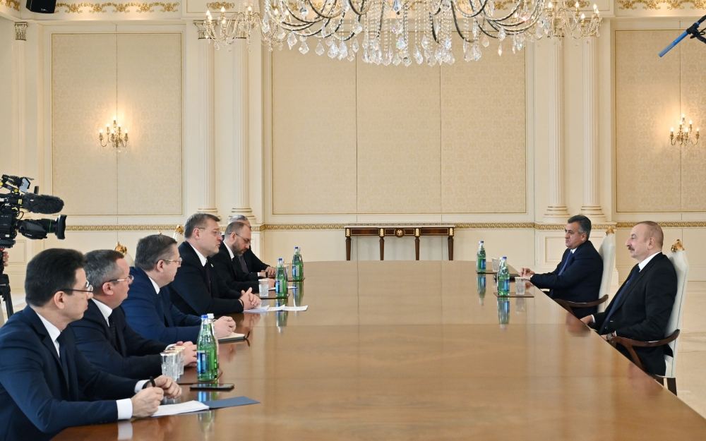 President Ilham Aliyev receives Governor of Russia's Astrakhan Oblast (PHOTO/VIDEO)