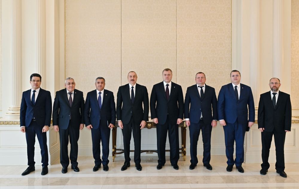 President Ilham Aliyev receives Governor of Russia's Astrakhan Oblast (PHOTO/VIDEO)