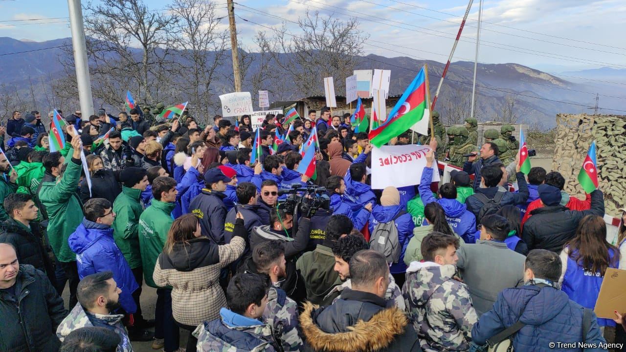 Leaders of religious confessions in Azerbaijan issue joint statement on peaceful rally
