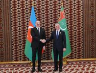 President Ilham Aliyev met with chairman of Halk Maslakhaty of Milli Gengesh of Turkmenistan (PHOTO/VIDEO)