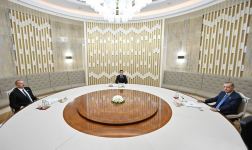 Meeting of Azerbaijani, Turkish, Turkmen presidents held in limited format (PHOTO/VIDEO)