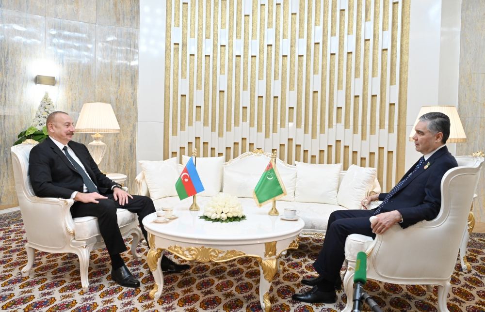 President Ilham Aliyev met with chairman of Halk Maslakhaty of Milli Gengesh of Turkmenistan (PHOTO/VIDEO)