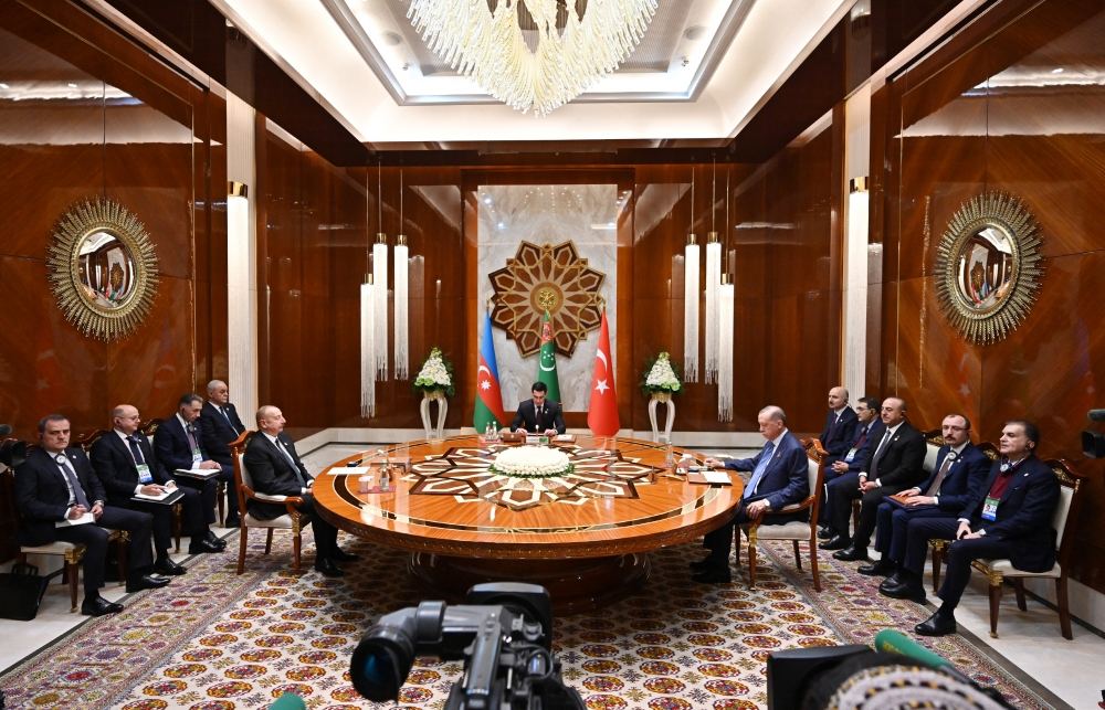 Presidents of Azerbaijan, Turkiye and Turkmenistan held expanded meeting in city of Turkmenbashi (PHOTO/VIDEO)