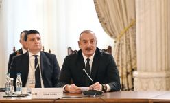 President Ilham Aliyev takes part in plenary session dedicated to signing of Agreement on strategic partnership in field of development and transfer of green energy (PHOTO/VIDEO)