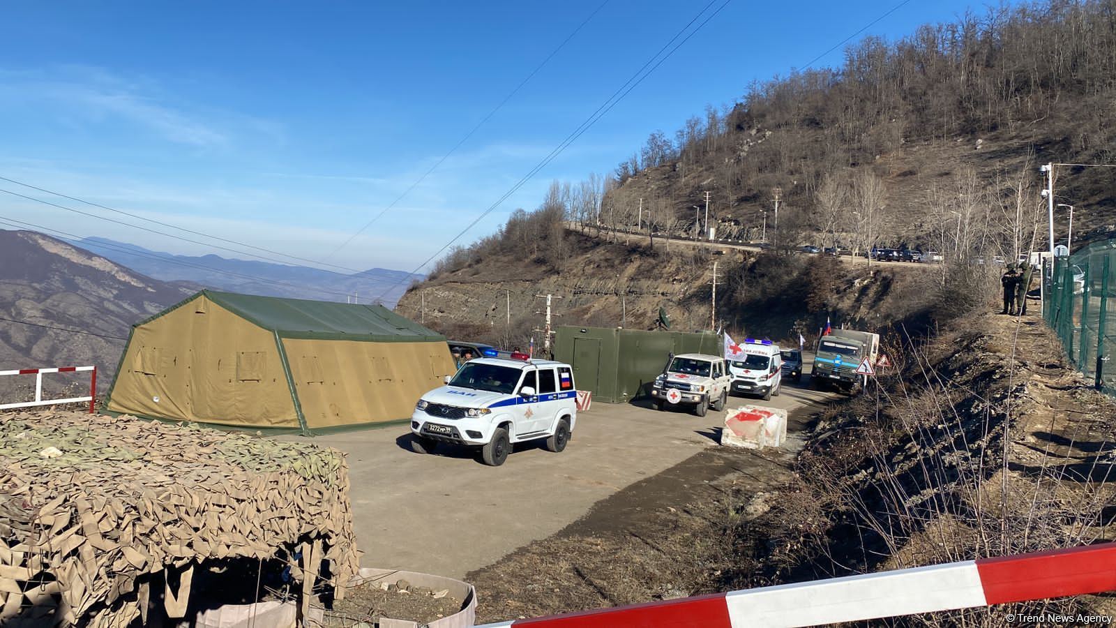 Сars of International Committee of Red Cross, ambulance pass along Azerbaijan's Lachin road (PHOTO/VIDEO)
