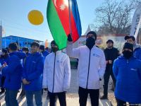 Number of supporters of peaceful rally on Azerbaijan's Lachin road growing (PHOTO)