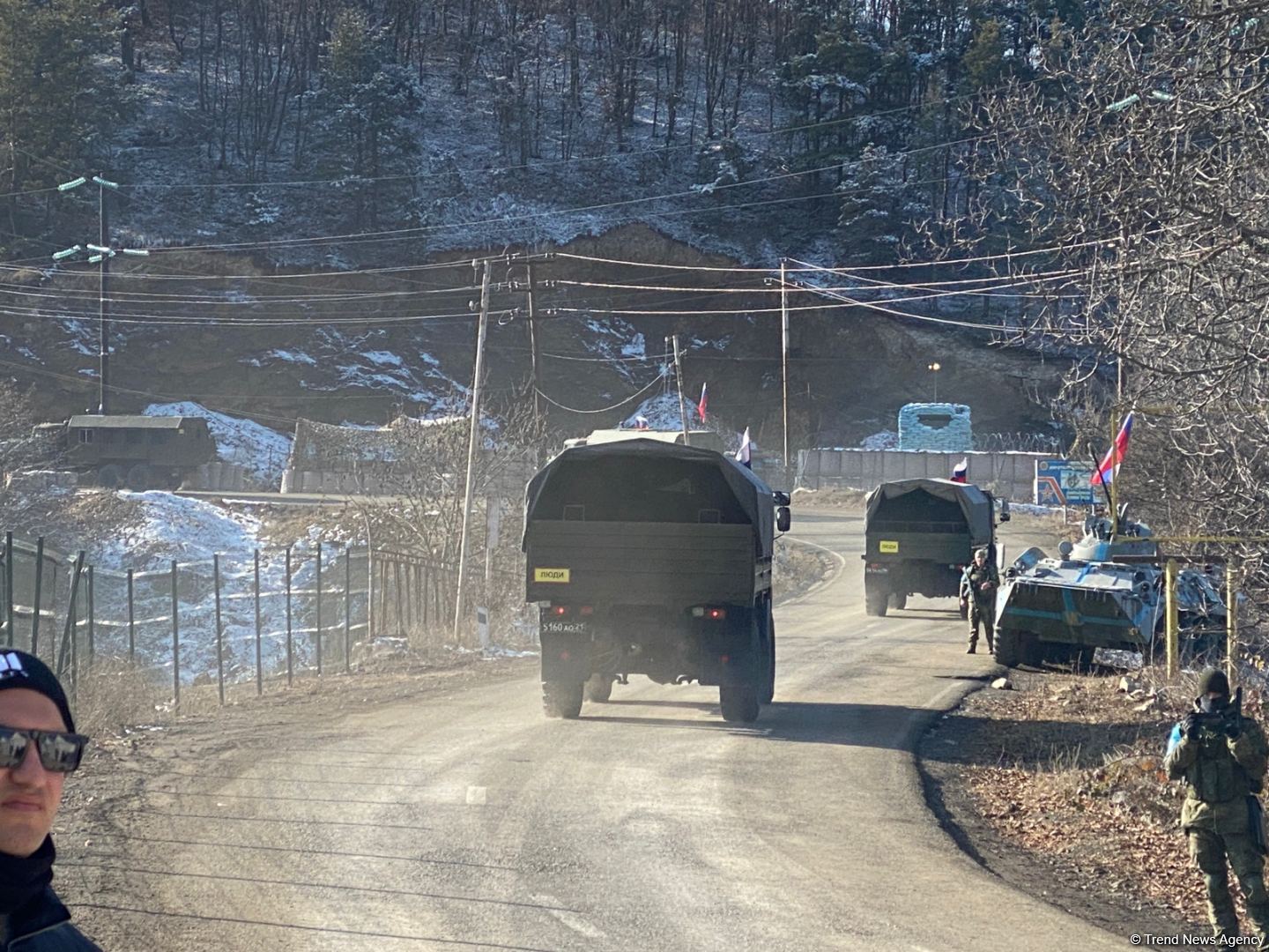 Russian Peacekeepers' supply vehicles pass freely along Azerbaijan's Lachin road (PHOTO)