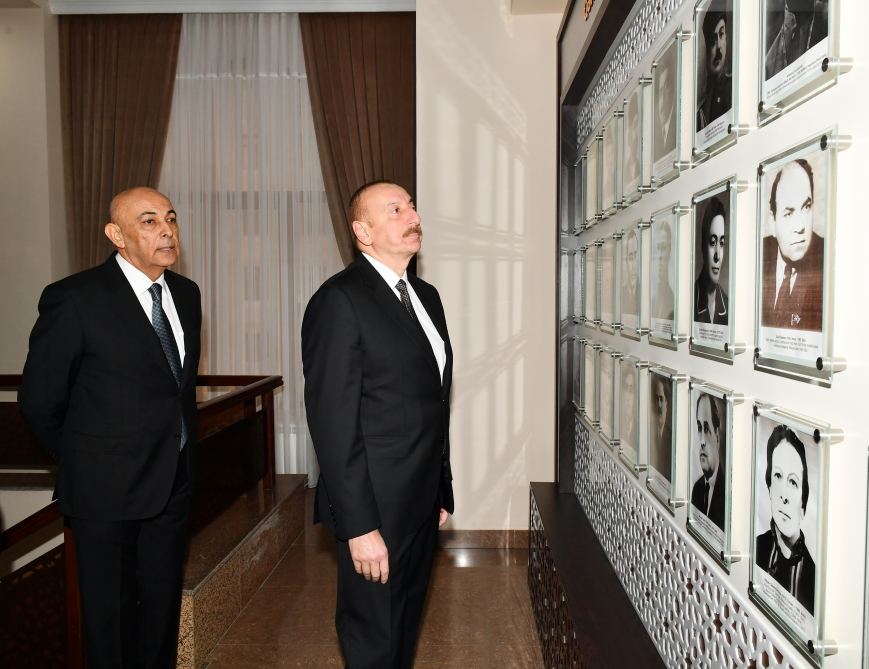 President Ilham Aliyev views conditions created at administrative building of Western Azerbaijan Community (PHOTO/VIDEO)