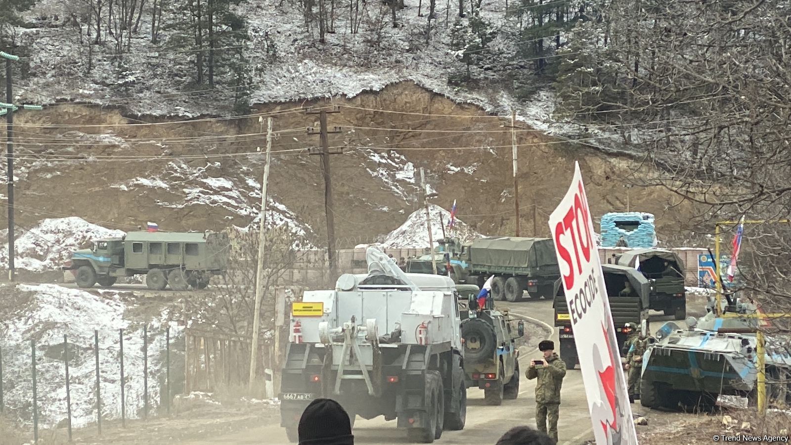 Eight more supply vehicles of Russian peacekeepers' pass through Lachin road (PHOTO)
