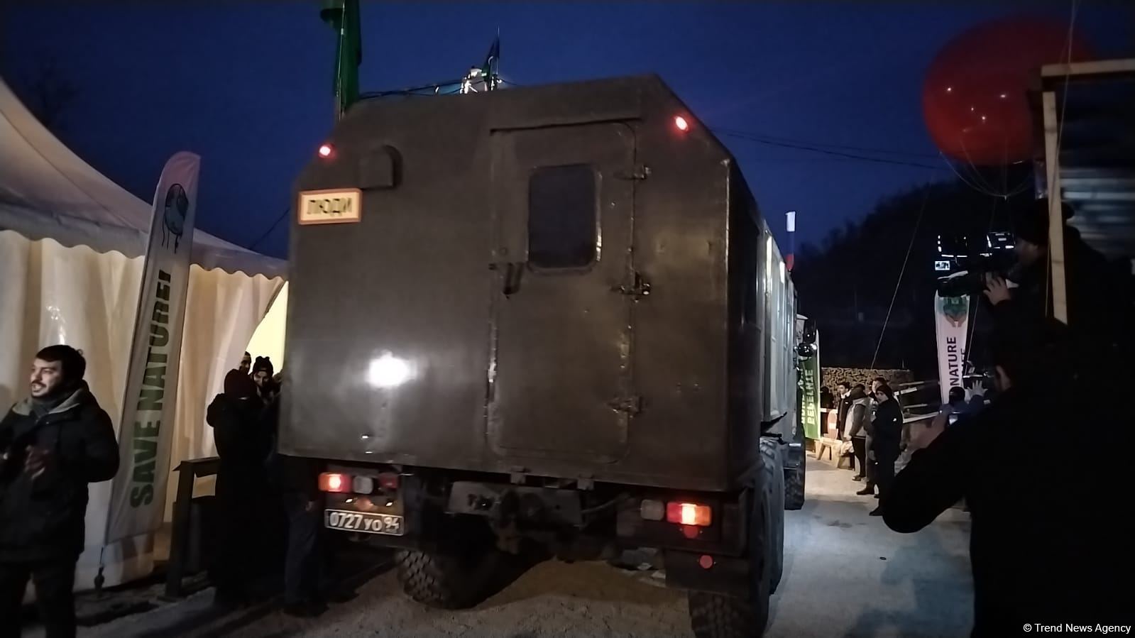 More supply vehicles of Russian peacekeepers pass through Azerbaijan's Lachin road (PHOTO/VIDEO)