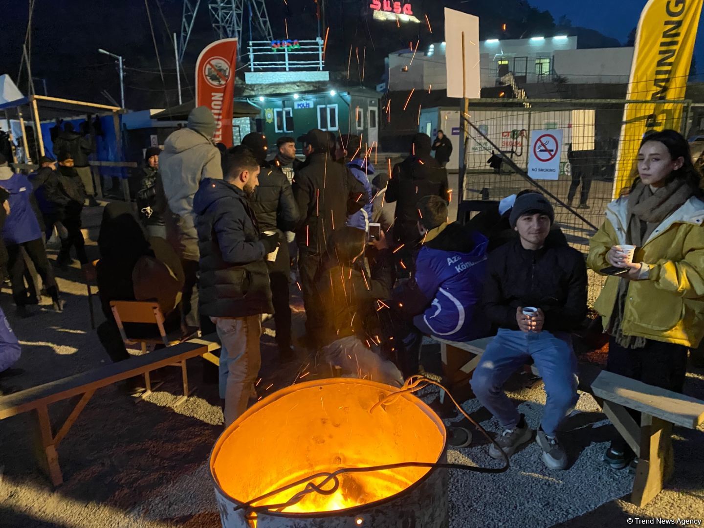 Another Armenian lie exposed: Peaceful protest rally on Azerbaijan's Lachin-Khankandi road continues (PHOTO)