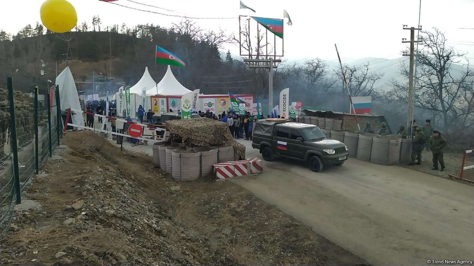 More vehicles of Russian peacekeepers pass freely along Azerbaijan's Lachin road (PHOTO/VIDEO)