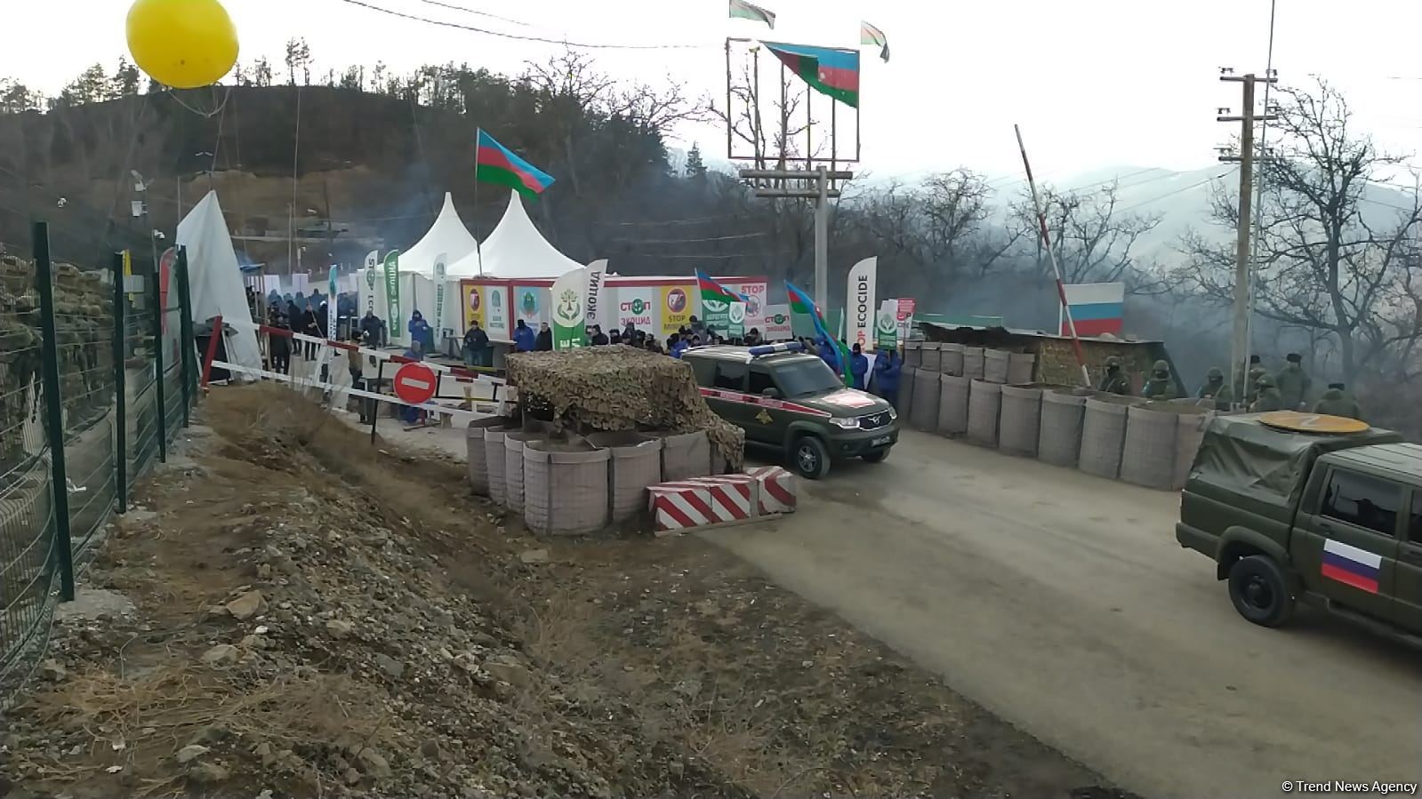 More vehicles of Russian peacekeepers pass freely along Azerbaijan's Lachin road (PHOTO/VIDEO)