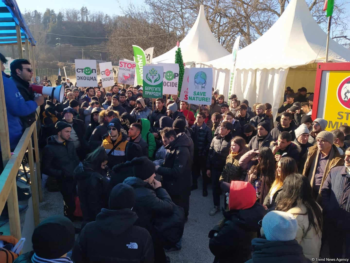 More Azerbaijanis joining peaceful protests on Lachin-Khankandi road (PHOTO)