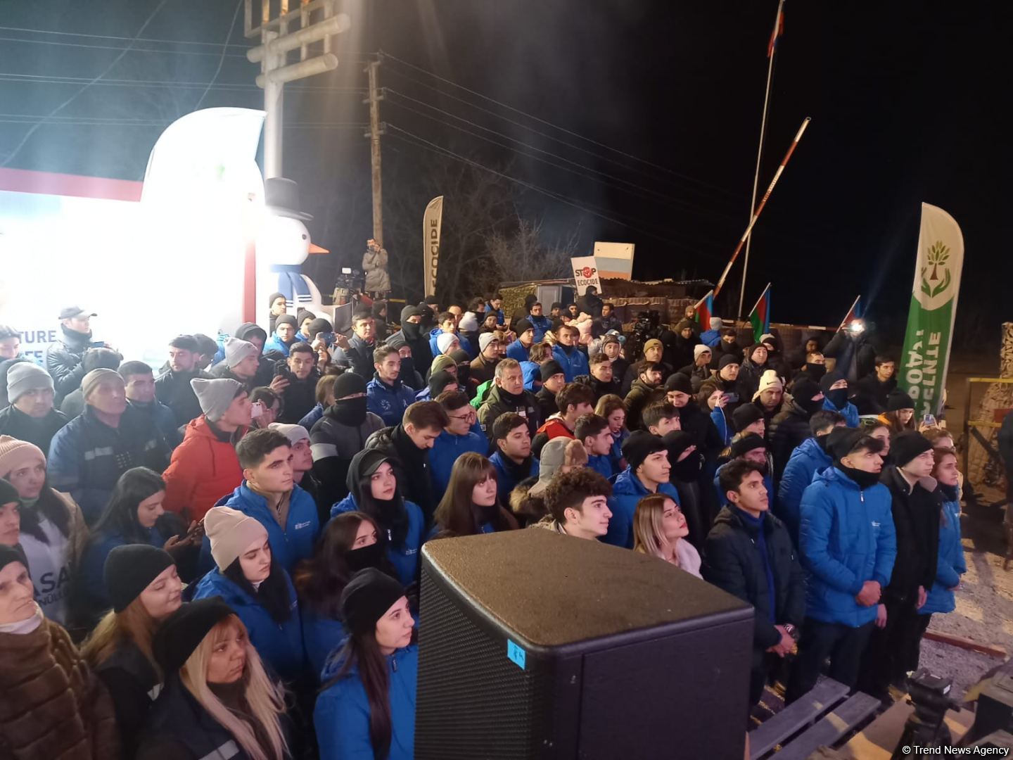 Participants of rally watch address of President Ilham Aliyev to people of Azerbaijan (PHOTO)