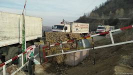 More vehicles of Russian peacekeepers pass along Azerbaijan's Lachin-Khankendi road (PHOTO)
