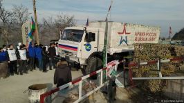 More vehicles of Russian peacekeepers pass along Azerbaijan's Lachin-Khankendi road (PHOTO)