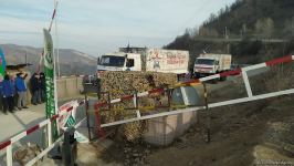 More vehicles of Russian peacekeepers pass along Azerbaijan's Lachin-Khankendi road (PHOTO)